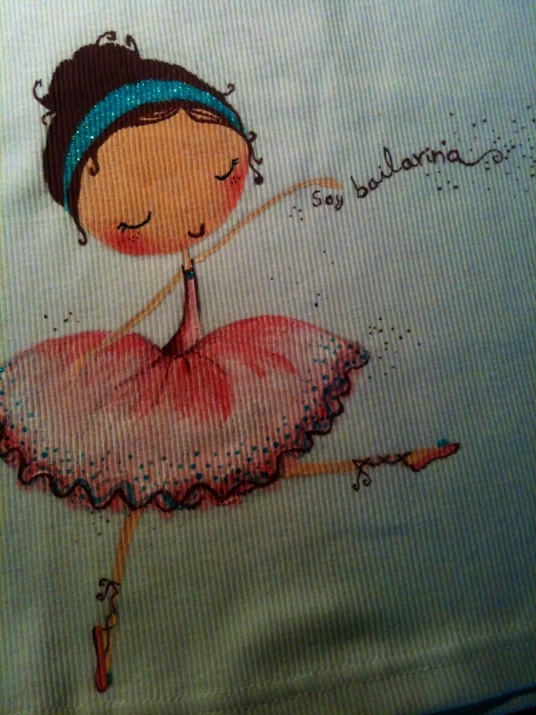 bgoph, Ropa ilustrada a mano