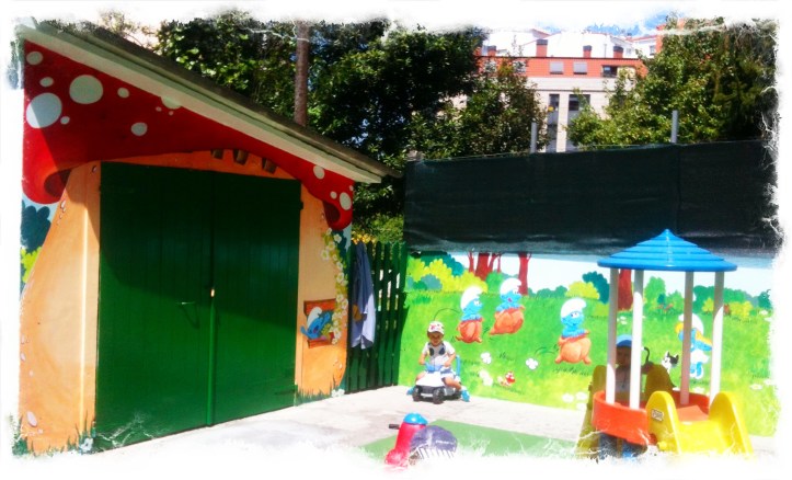 Pintura Mural, escuela Infantil Pitufos Vigo, galicia. bgophycolorincolorado, Begoña Pérez-Herrera moreno
