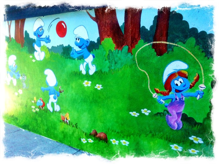 Pintura Mural Pitufos, bgophycolorincolorado